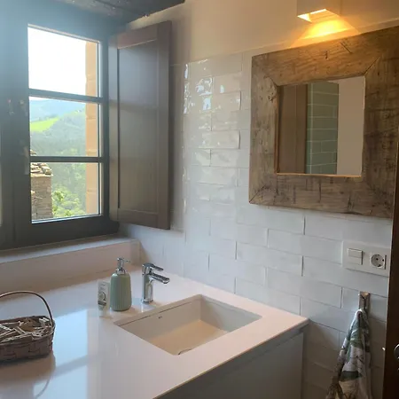 Dom wakacyjny Pilupeta Casa De Aldea